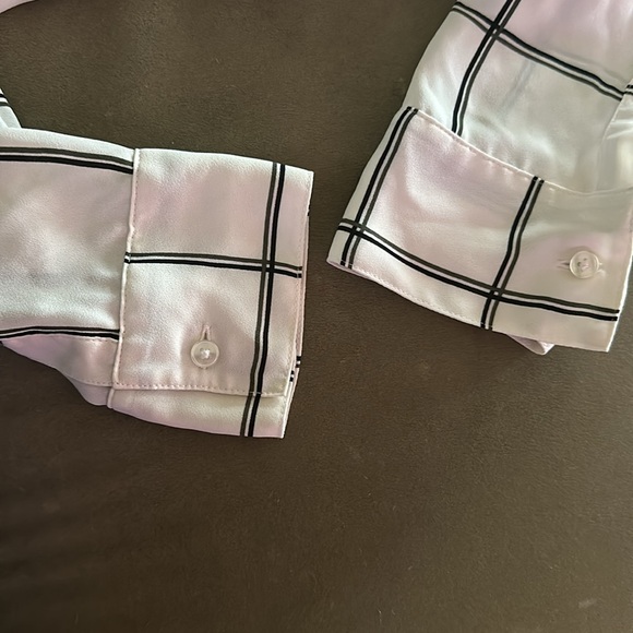 White blouse with stripes from Express - Picture 3 of 5